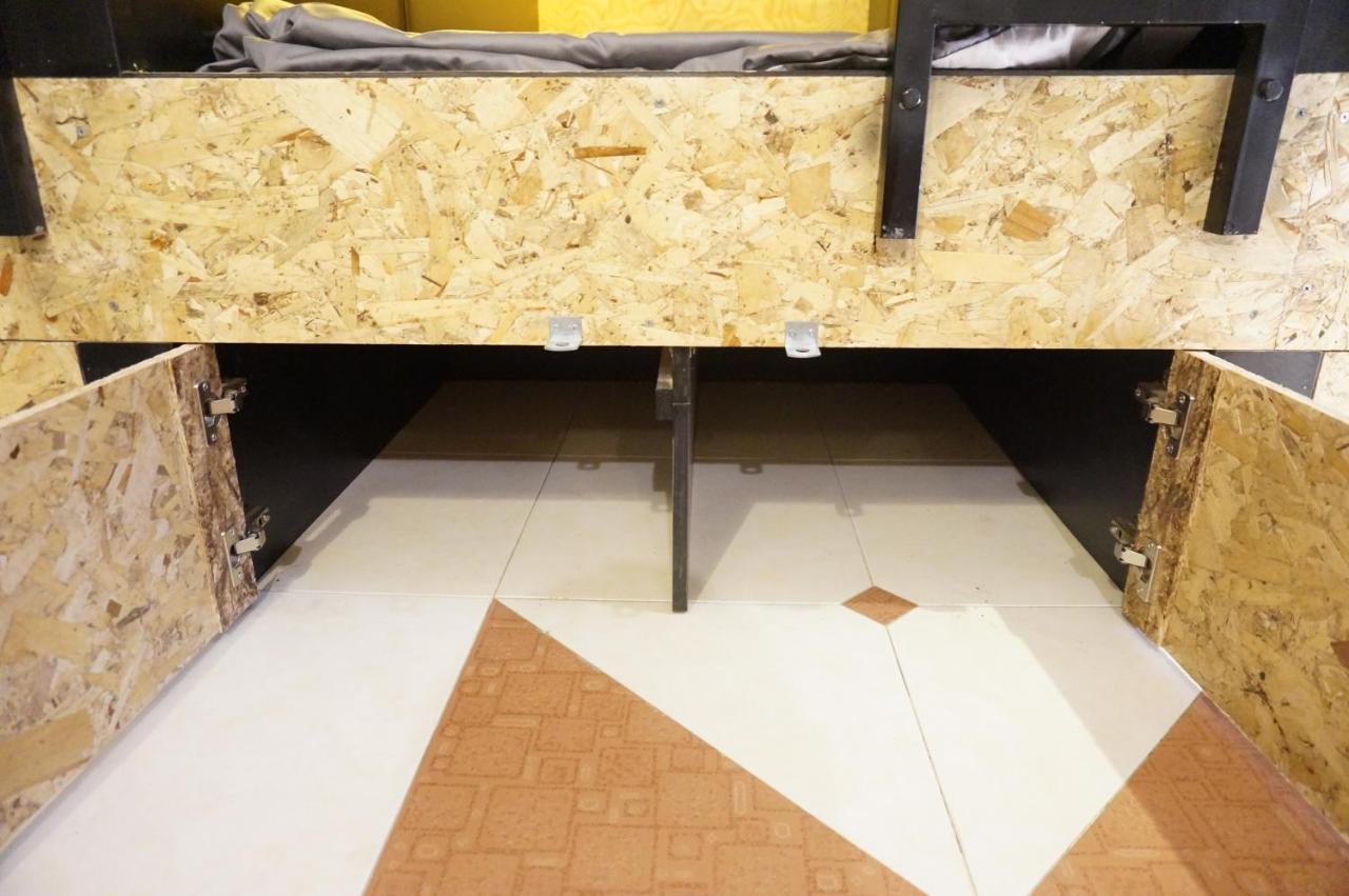 Quiet Hostel Saigon ホーチミン市 エクステリア 写真