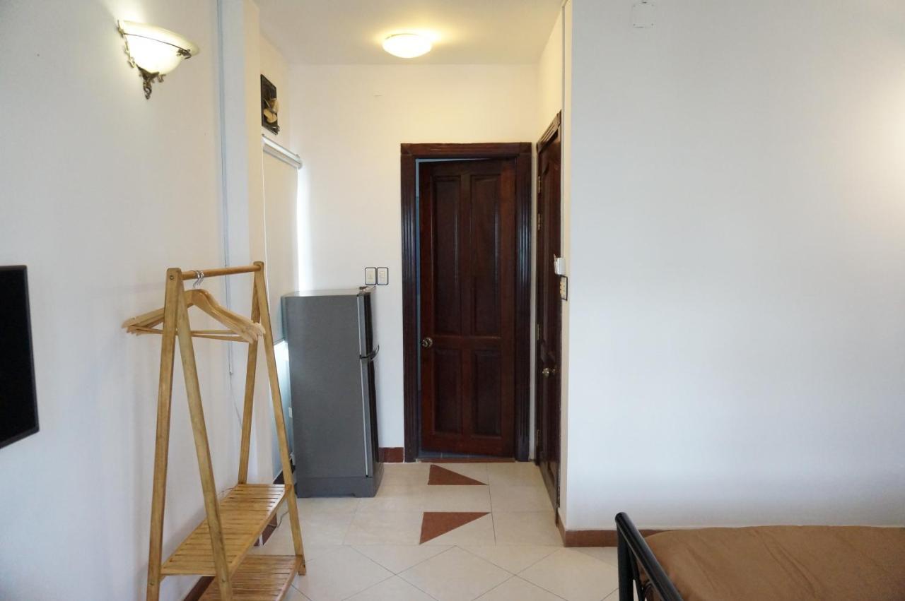 Quiet Hostel Saigon ホーチミン市 エクステリア 写真